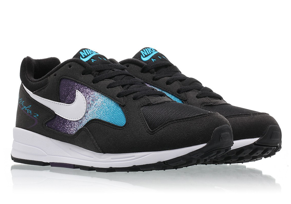 Nike Remixes An OG Air Skylon II Colorway With Black