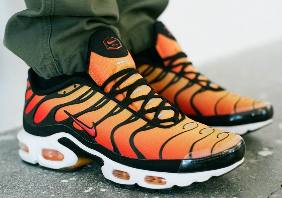 The Nike Air Max Plus OG "Sunset" Is Releasing Next Week