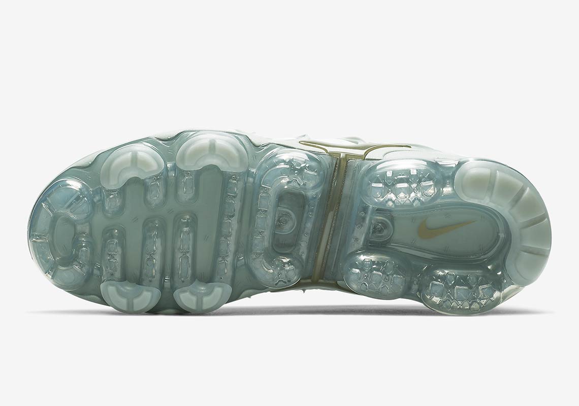 Nike Vapormax Plus Wmns Grey Ao4550 006 3