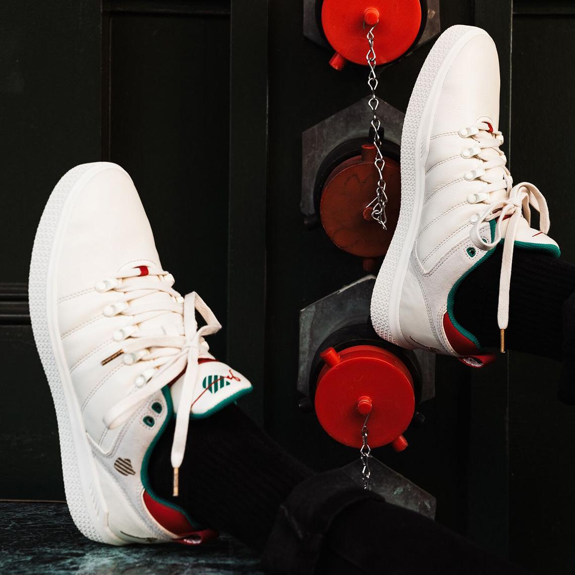 Shoe Palace K Swiss Garyvee Sp 25 2