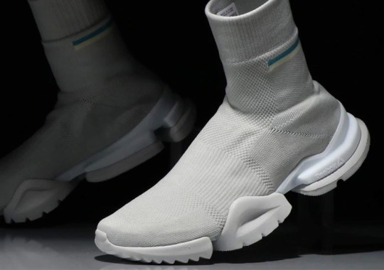 The Reebok Sock Run.r Appears In New Light Grey Colorway
