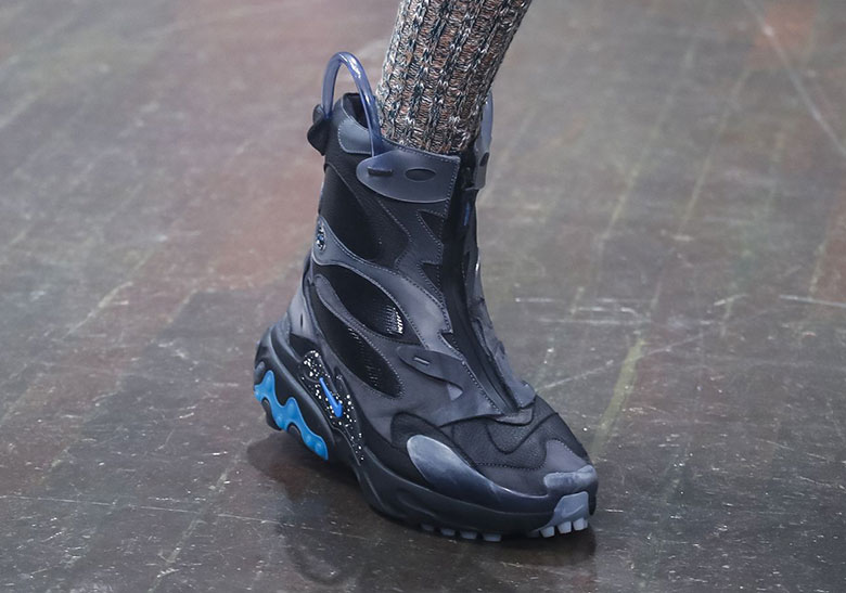 Undercover Nike Paris Fashion Week Air Max720 Boot 2