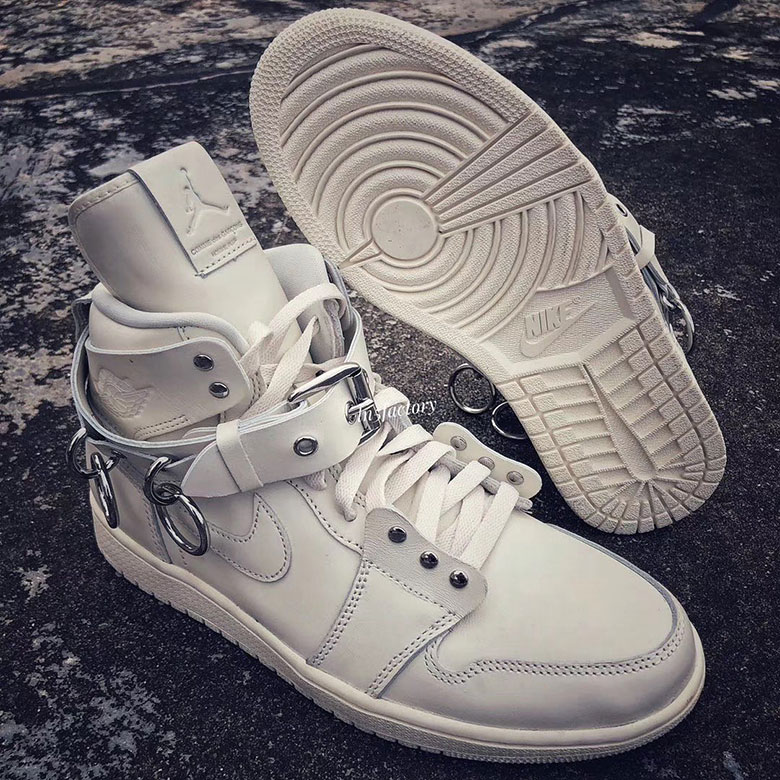 Comme Des Garcons Homme Plus Air Jordan 1 1