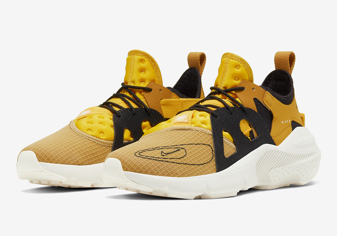 Nike's Latest Huarache Type Features Golden Uppers