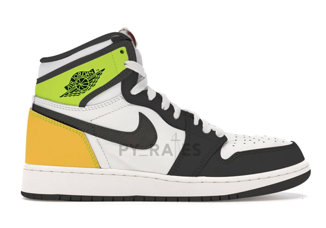 Air Jordan 1 High Black University Gold 1 1