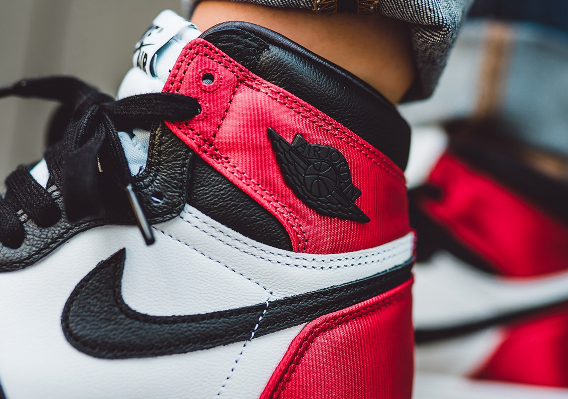Jordan 1 Satin Black Toe Store List 1