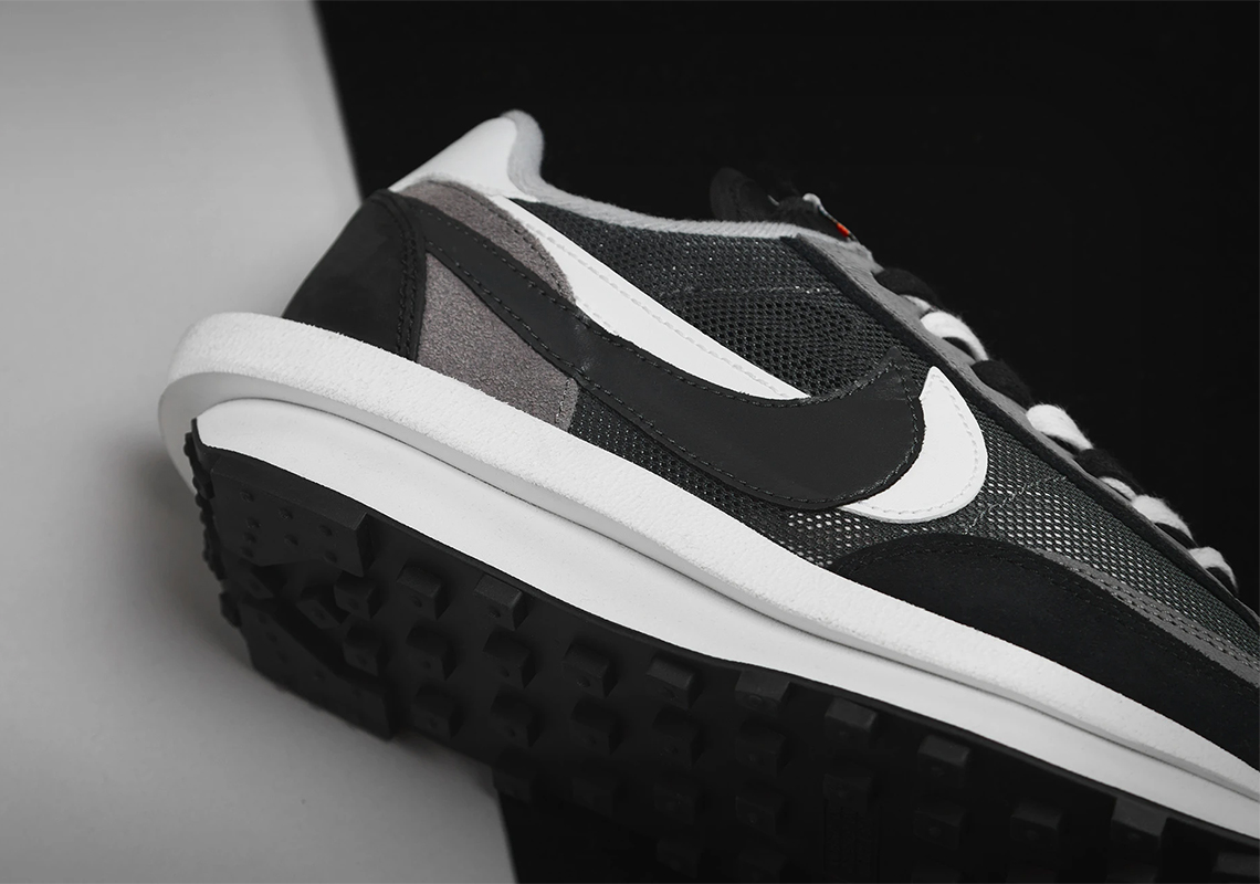 Sacai Nike Ldwaffle Black Bv0073 001 Store List 4