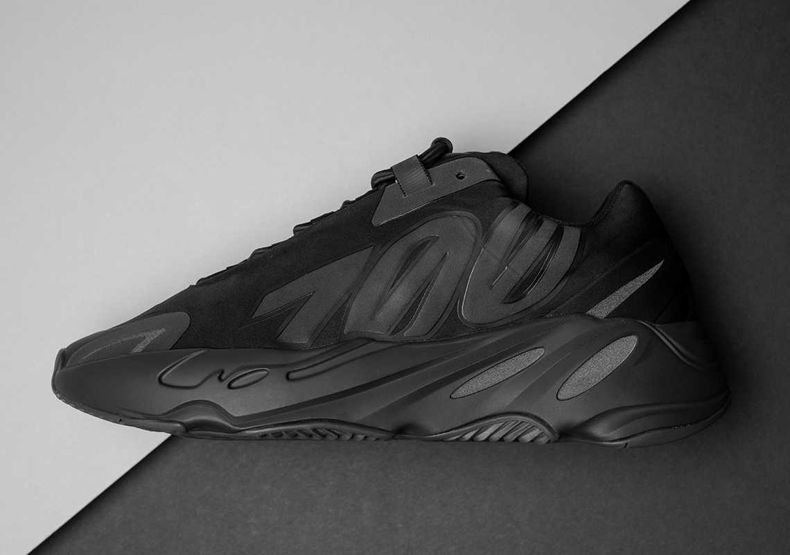 Adidas Yeezy Boost 700 Mnvn Black Fv4440 6