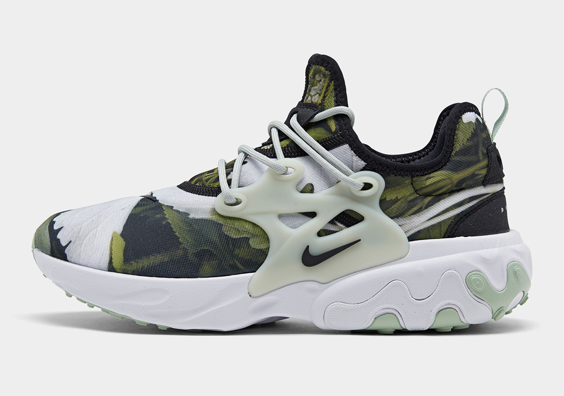 Lush Greenery Covers The Nike React Presto "Pistachio Frost"