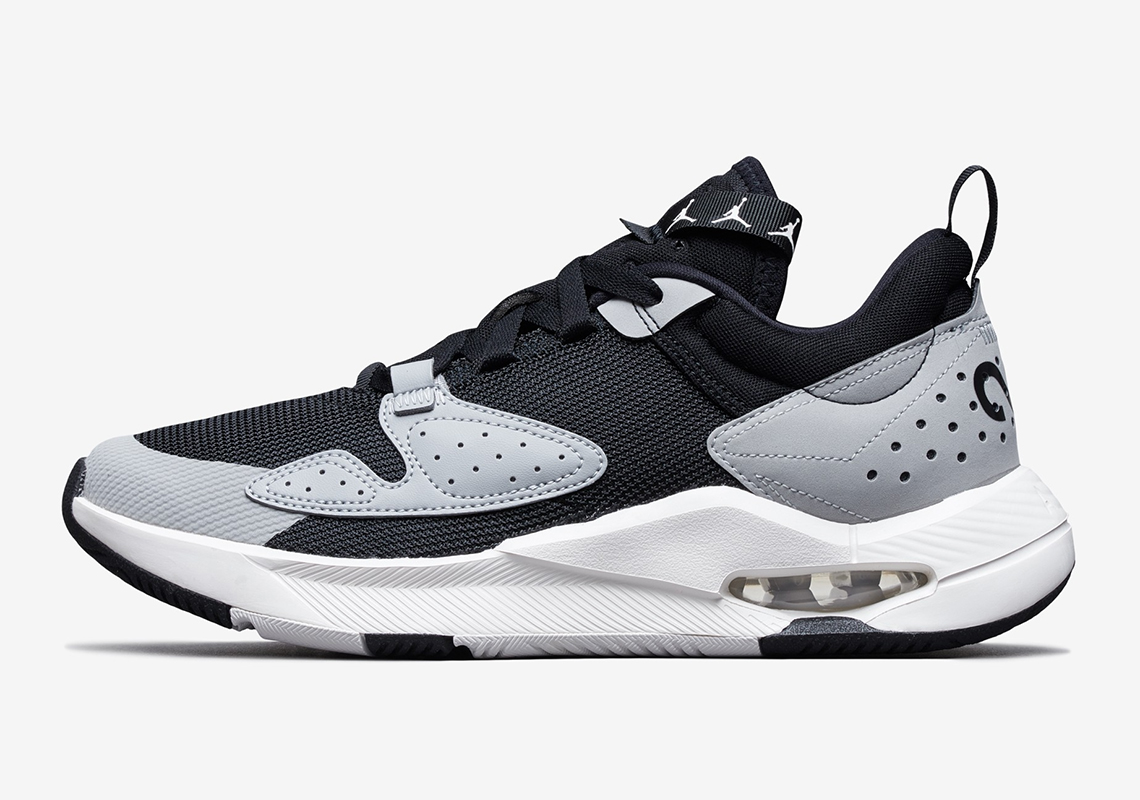 Jordan Air Cadence Cn3498 002 Black Sail Light Smoke Grey Dark Smoke Grey 1