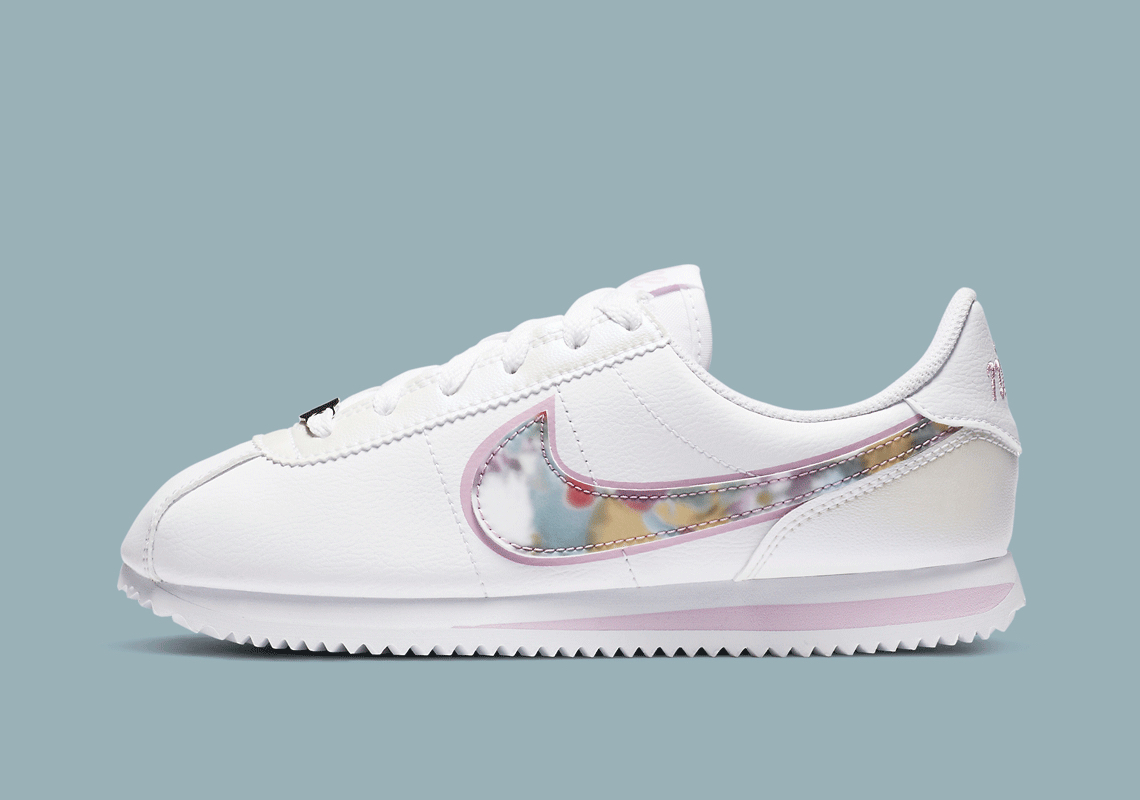 Nike Cortez Floral Cn8145 100 6
