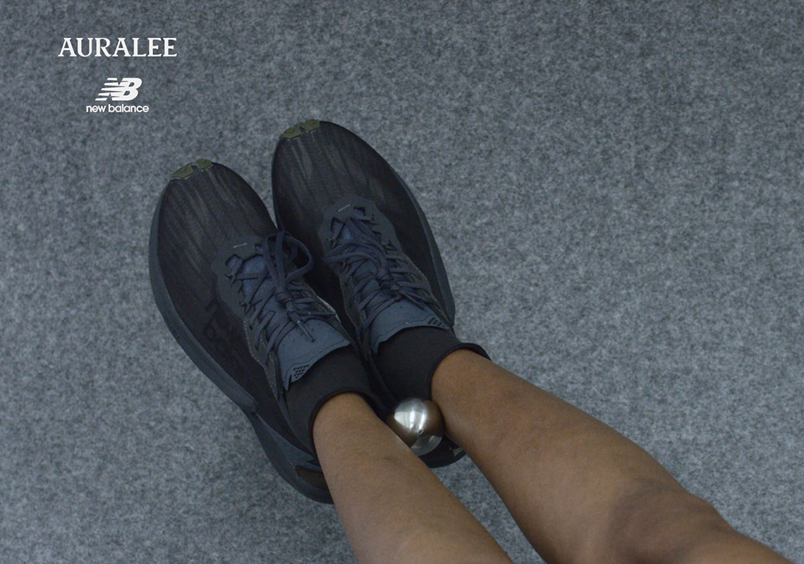 Auralee New Balance Fuel Cell Speedrift 3