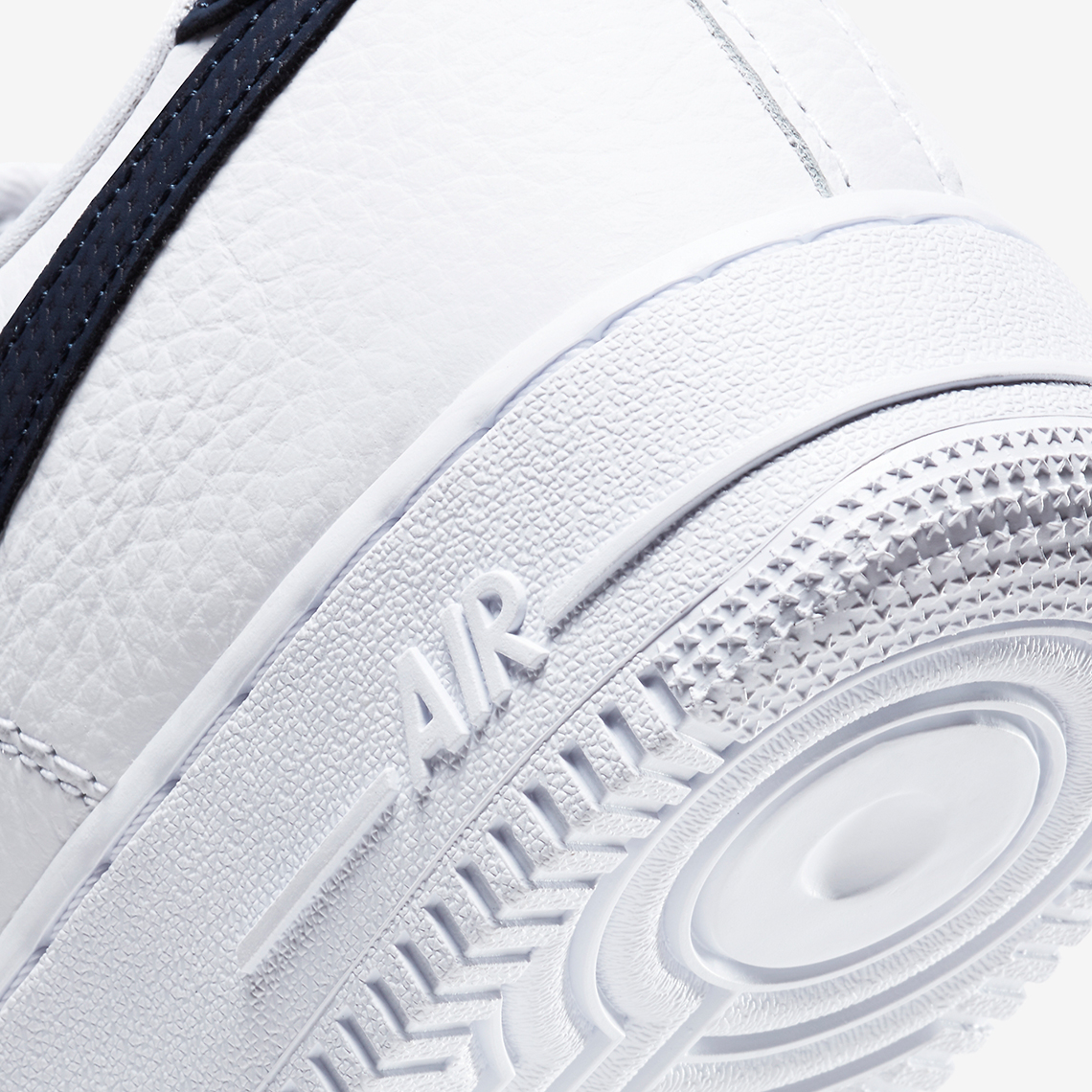 Nike Air Force 1 Craft White Obsidian Ct2317 100 1