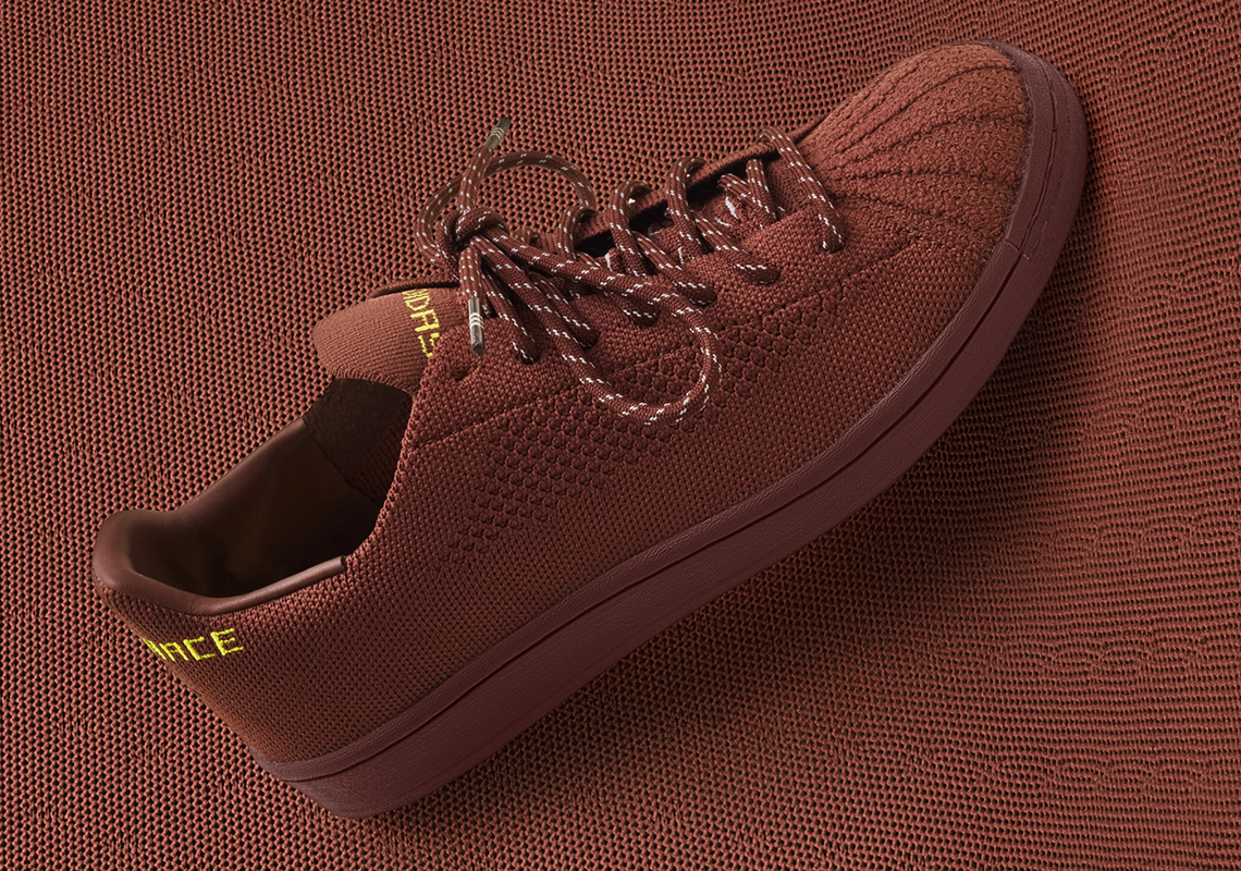 Pharrell Adidas Superstar Primeknit Brown