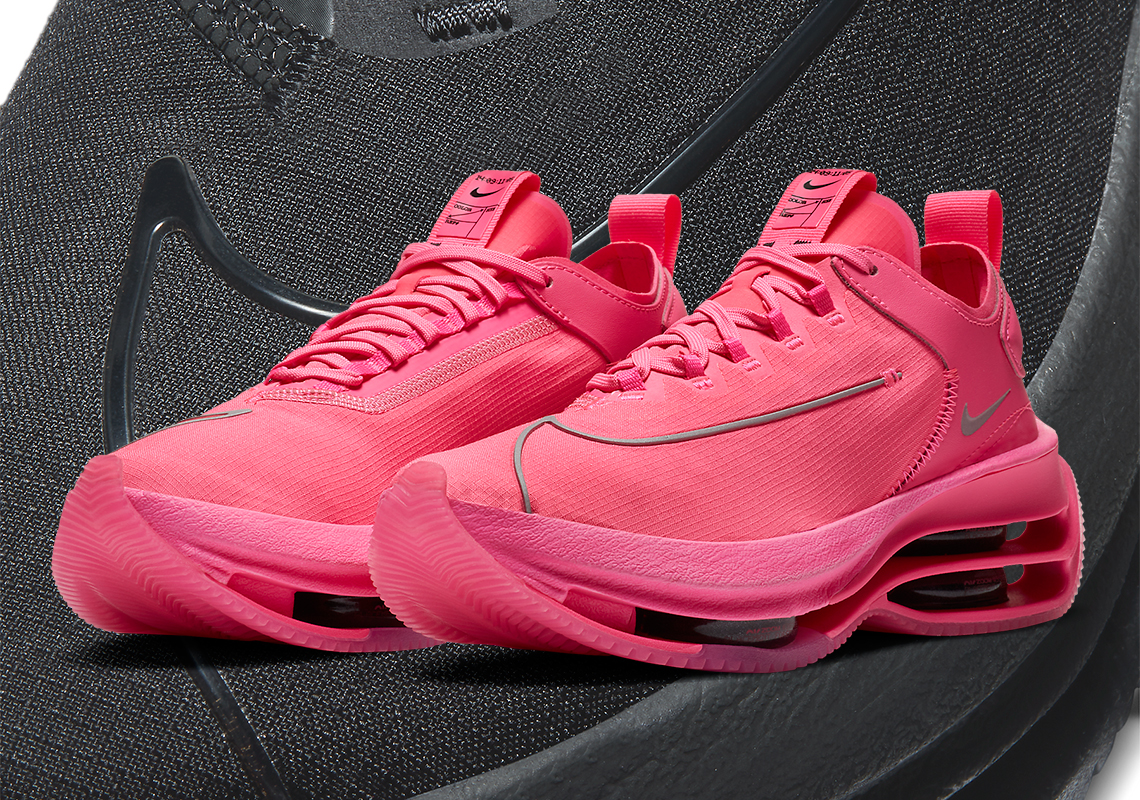 The Nike Zoom Double Stacked For Women Features Shadow Lines Of The Swoosh