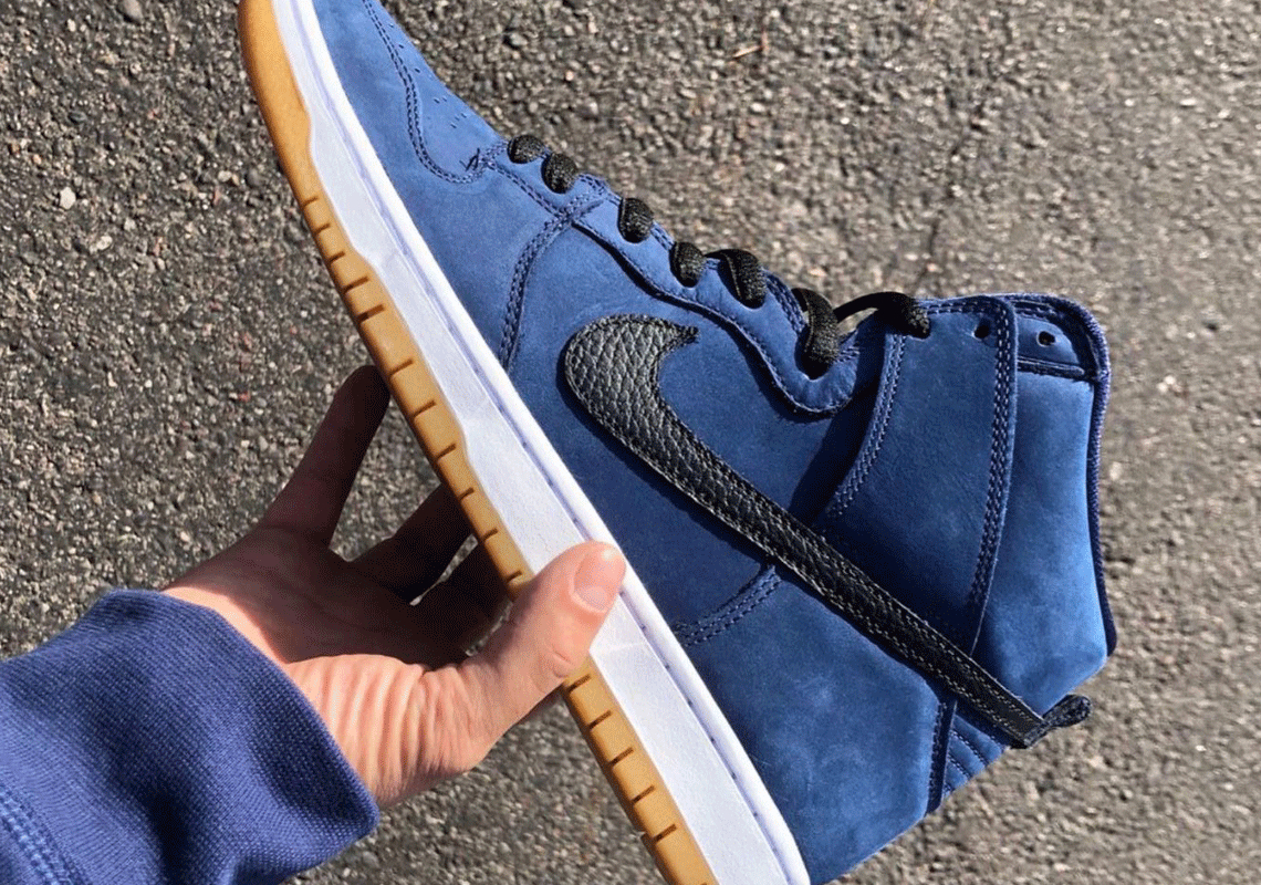 Nike SB Dunk High “Obsidian” Releasing As Part Of Latest Orange Label Pack