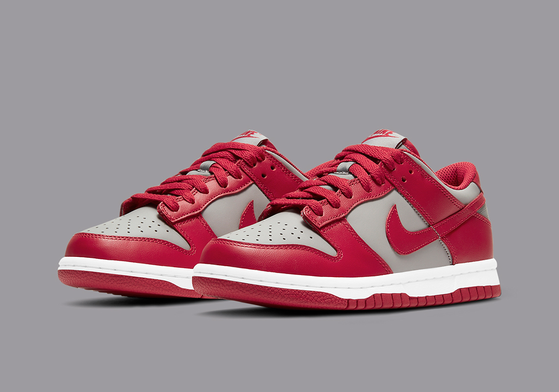 Nike Dunk Low Unlv Gs Cw1590 002 2