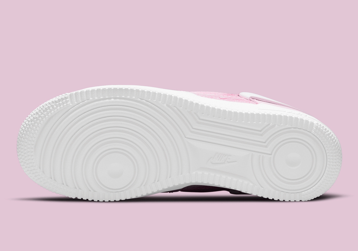 Nike Air Force 1 Low Dj6904 600 03