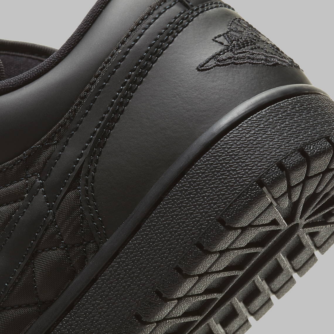 Air Jordan 1 Low Quilted Black Db6480 001 4