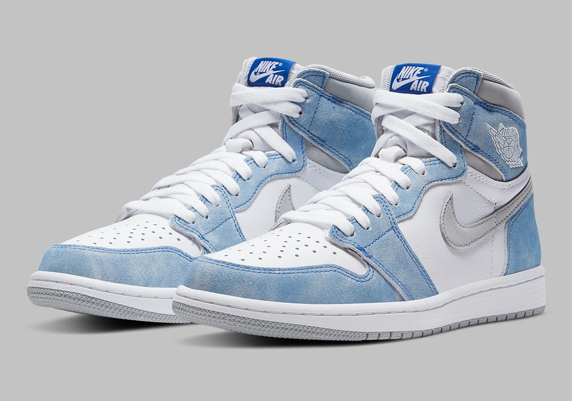 Air Jordan 1 Retro High Og Hyper Royal 555088 402 Release Date 7
