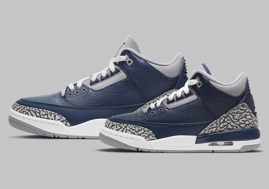 Official Images Of The Air Jordan 3 "Midnight Navy/Cement Grey"