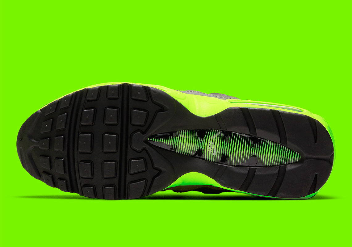 Nike Air Max 95 Kiss My Airs Dj4627 001 3