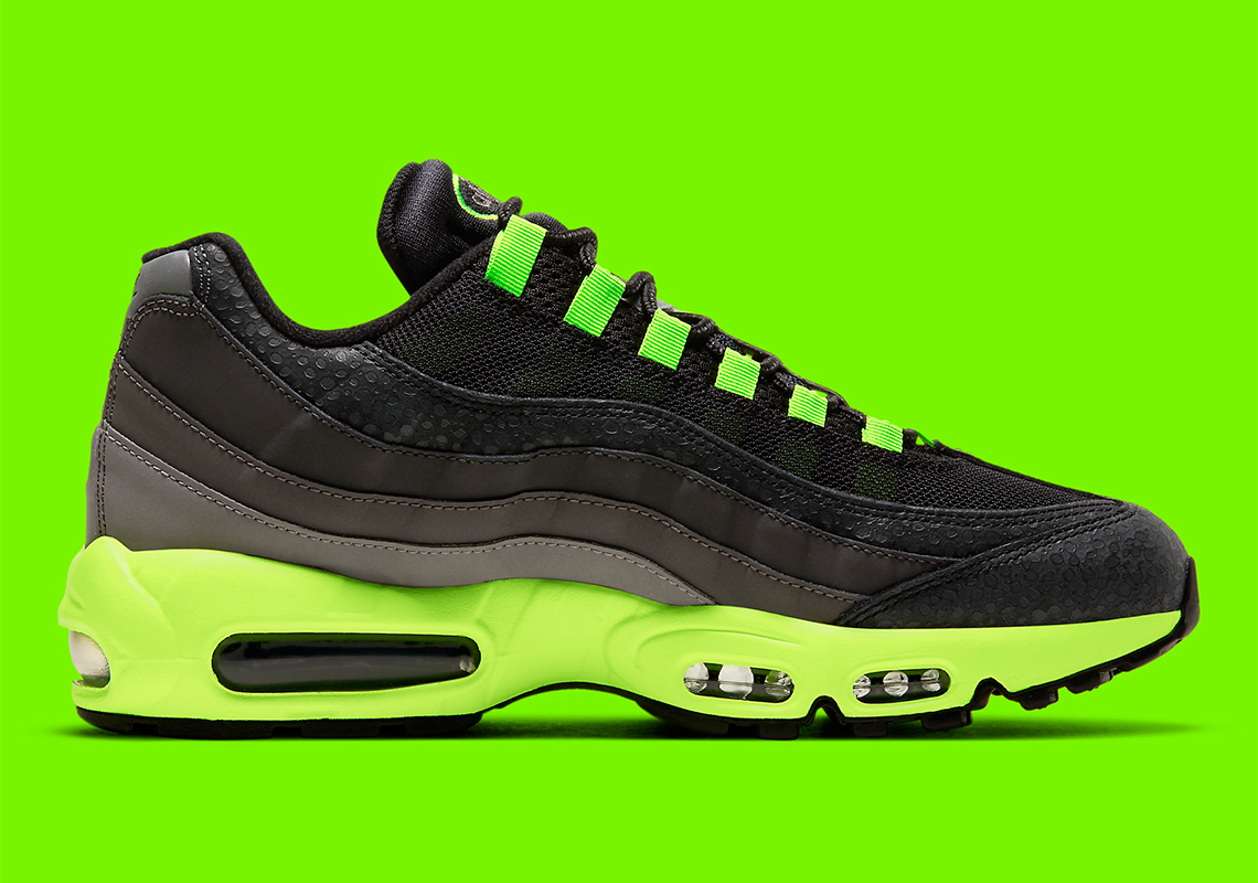 Nike Air Max 95 Kiss My Airs Dj4627 001 5