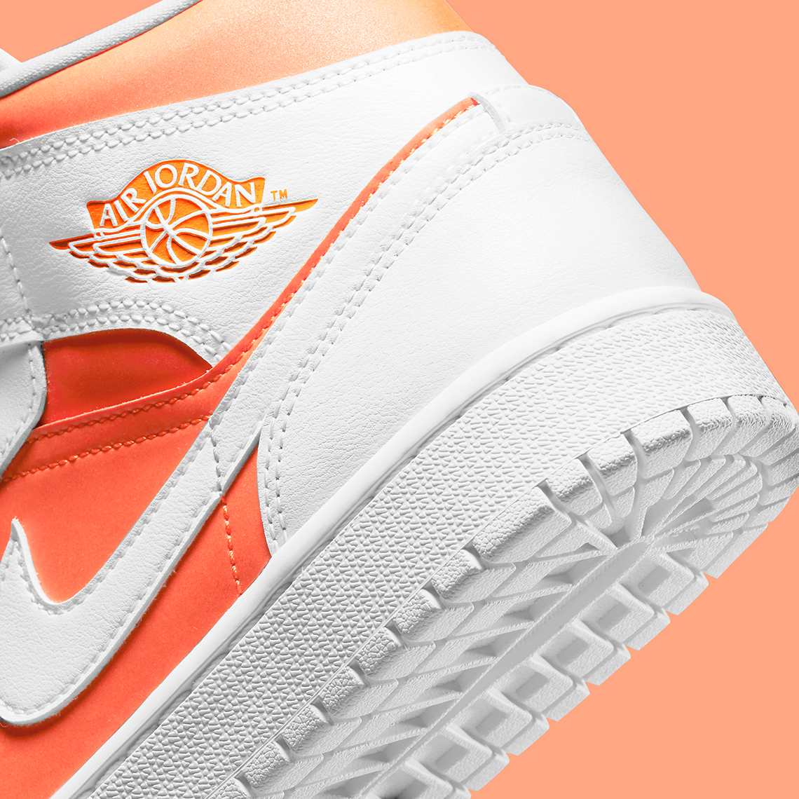 Air Jordan 1 Mid White Orange Cz0774 800 6