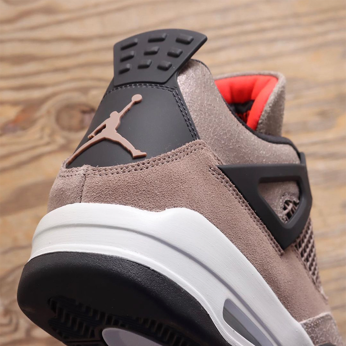 Jordan 4 Taupe Haze Store List 2