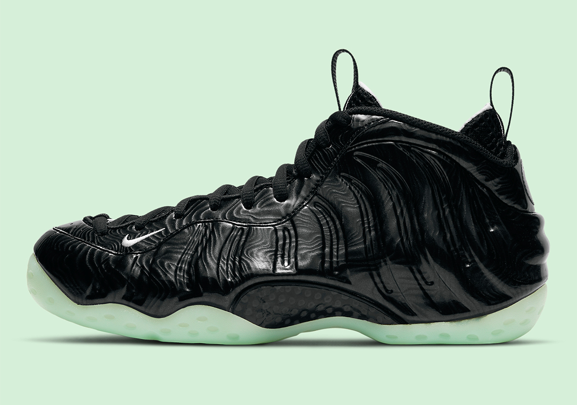 Official Images Of The Nike Air Foamposite One "All-Star" For 2021