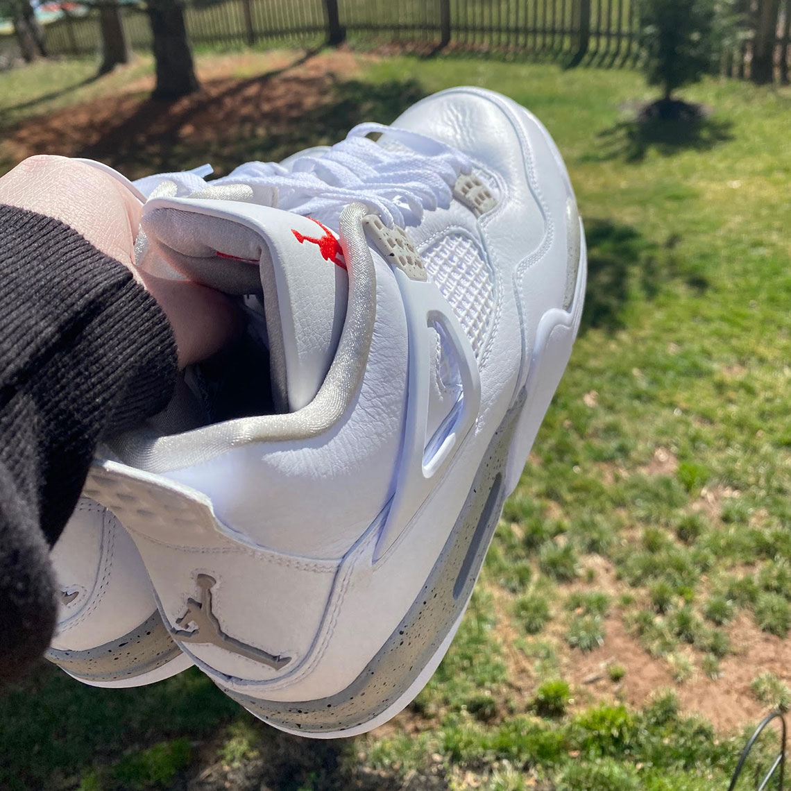 Air Jordan 4 Tech Grey 2021 Photos 5