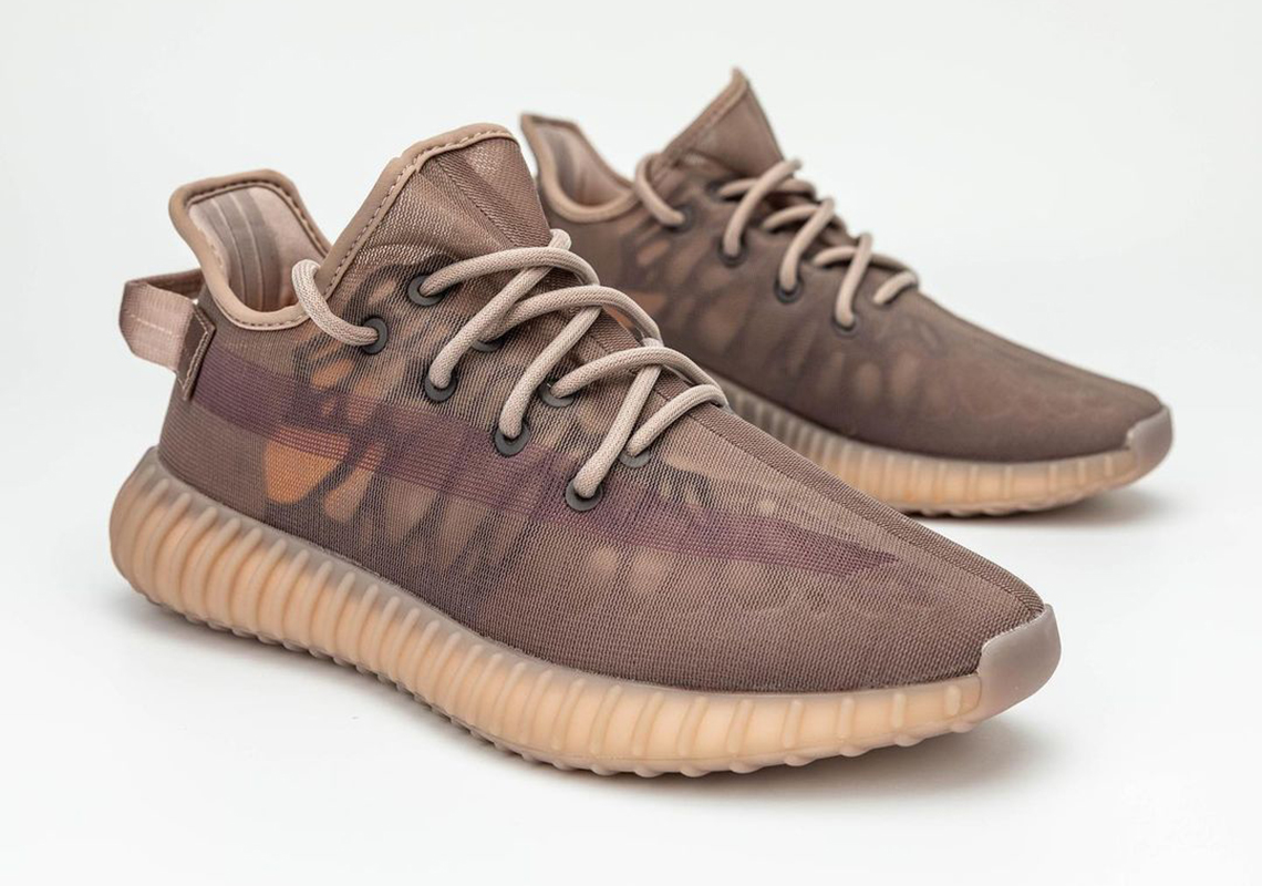 First Look At The adidas Yeezy Boost 350 v2 "Mono Mist"