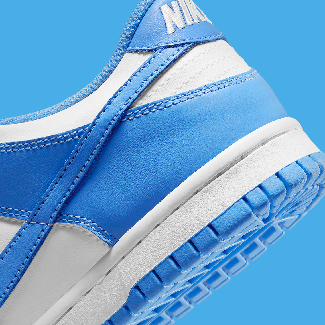 Nike Dunk Low Gs University Blue Cw1590 103 4