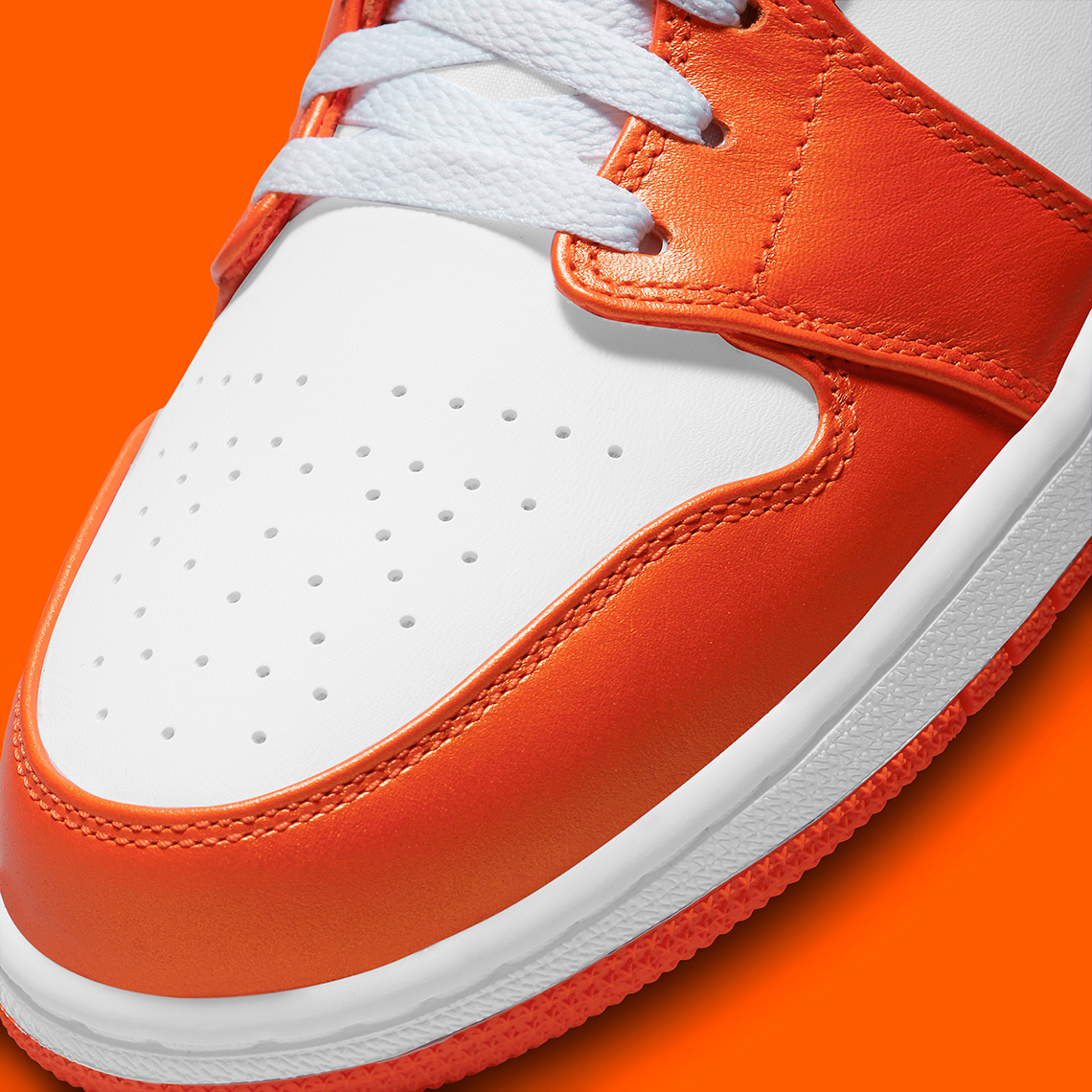 Air Jordan 1 Mid Dm3531 800 Release Info 6