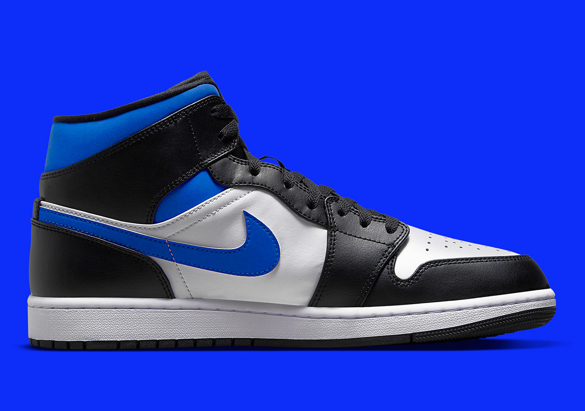 Air Jordan 1 Mid Black White Royal 554724 140 1