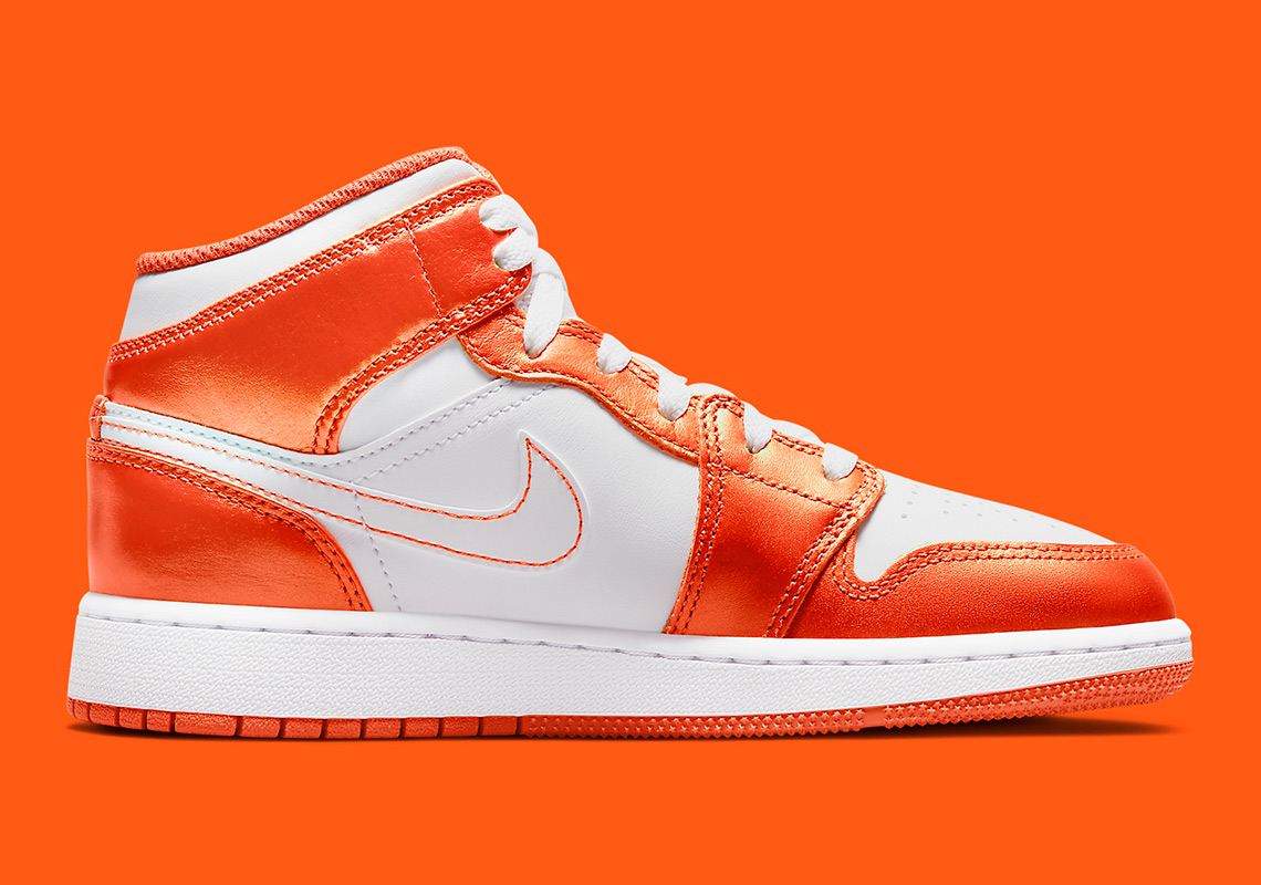 Air Jordan 1 Mid Gs Metallic Orange Dm4228 800 1