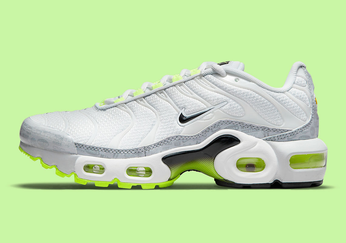 Nike Air Max Plus Gs White Neon Grey Black Cd0609 015 5