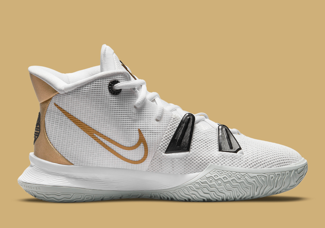 Nike Kyrie 7 Gs Ct4080 101 4