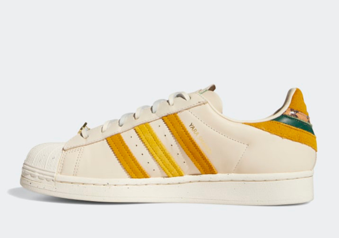 Yara Shahidi Adidas Superstar Gz2764 6