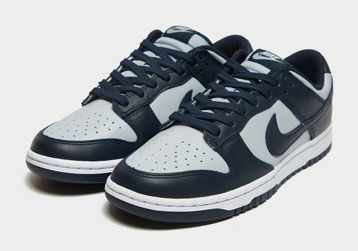 Nike Dunk Low Georgetown Photos 2