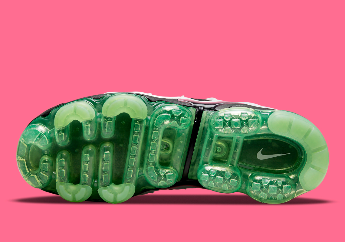 Nike Vapormax Plus Dm8121 00105