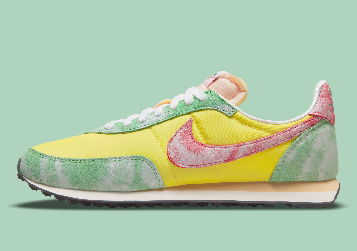 Nike Waffle Trainer Dm6221 702 5