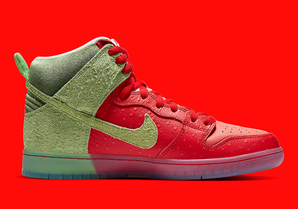 Nike Sb Dunk High Strawberry Cough Cw7093 600 2