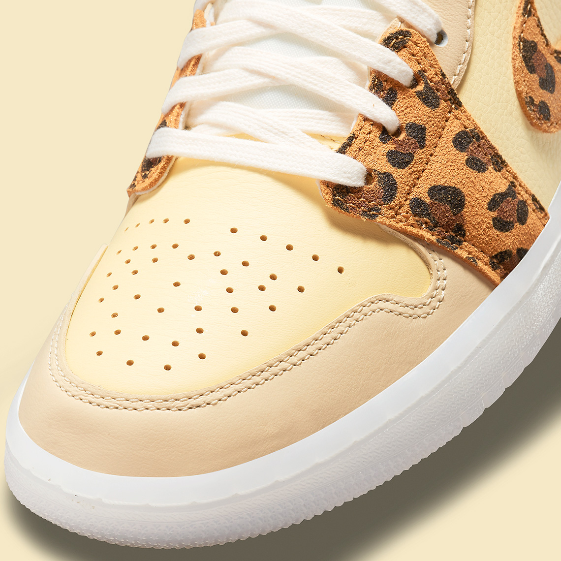 Air Jordan 1 Low Snkrs Day Dn6998 700 7