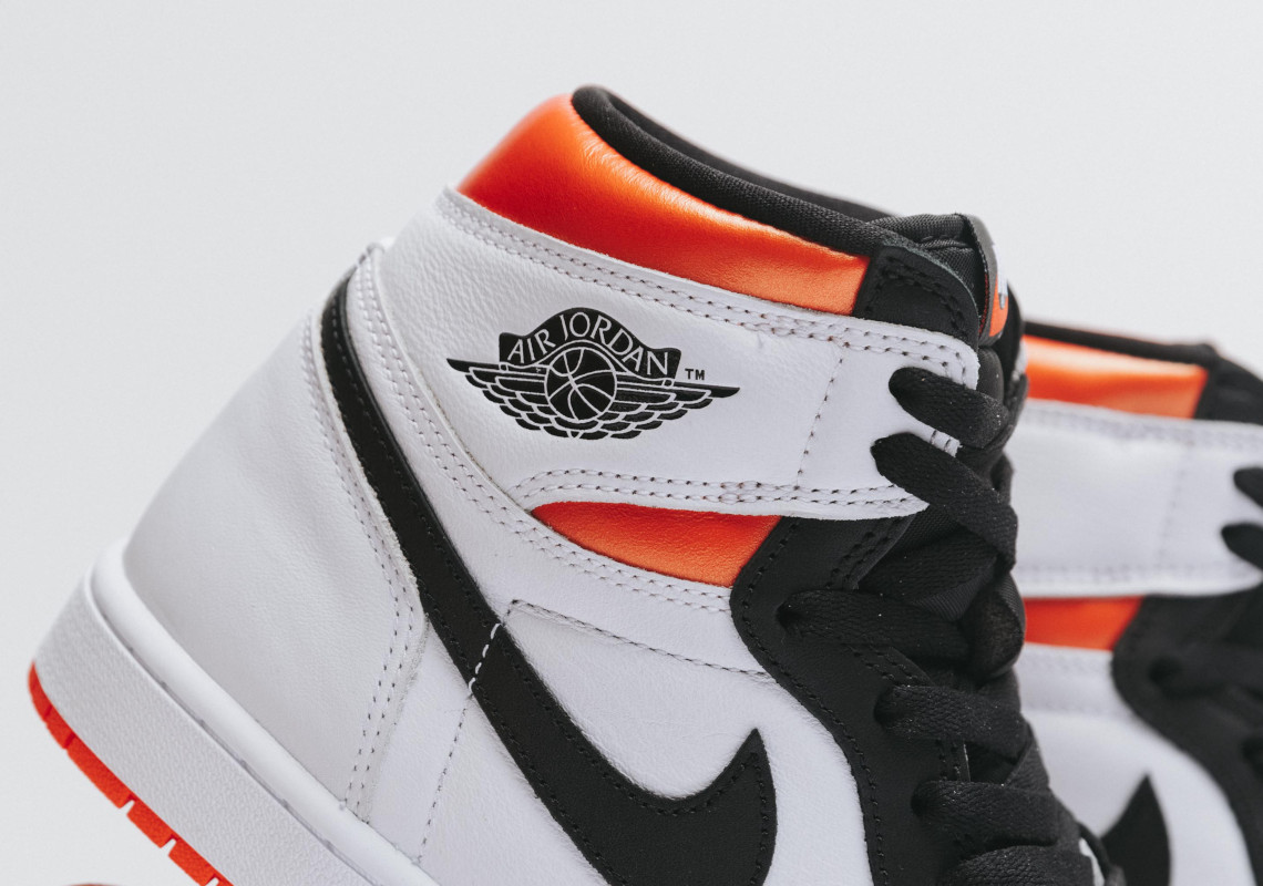 Air Jordan 1 Retro High Og Electro Orange 555088 180 1