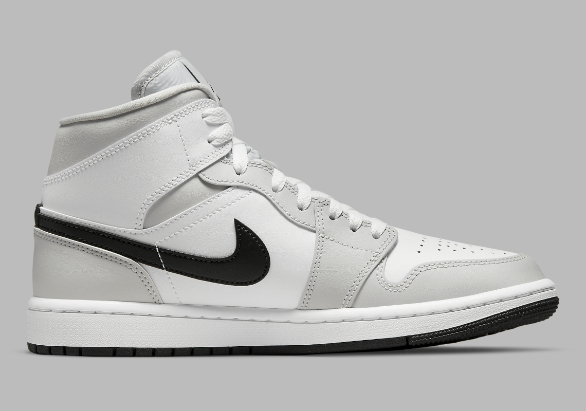 Air Jordan 1 Mid Bq6472 015 1