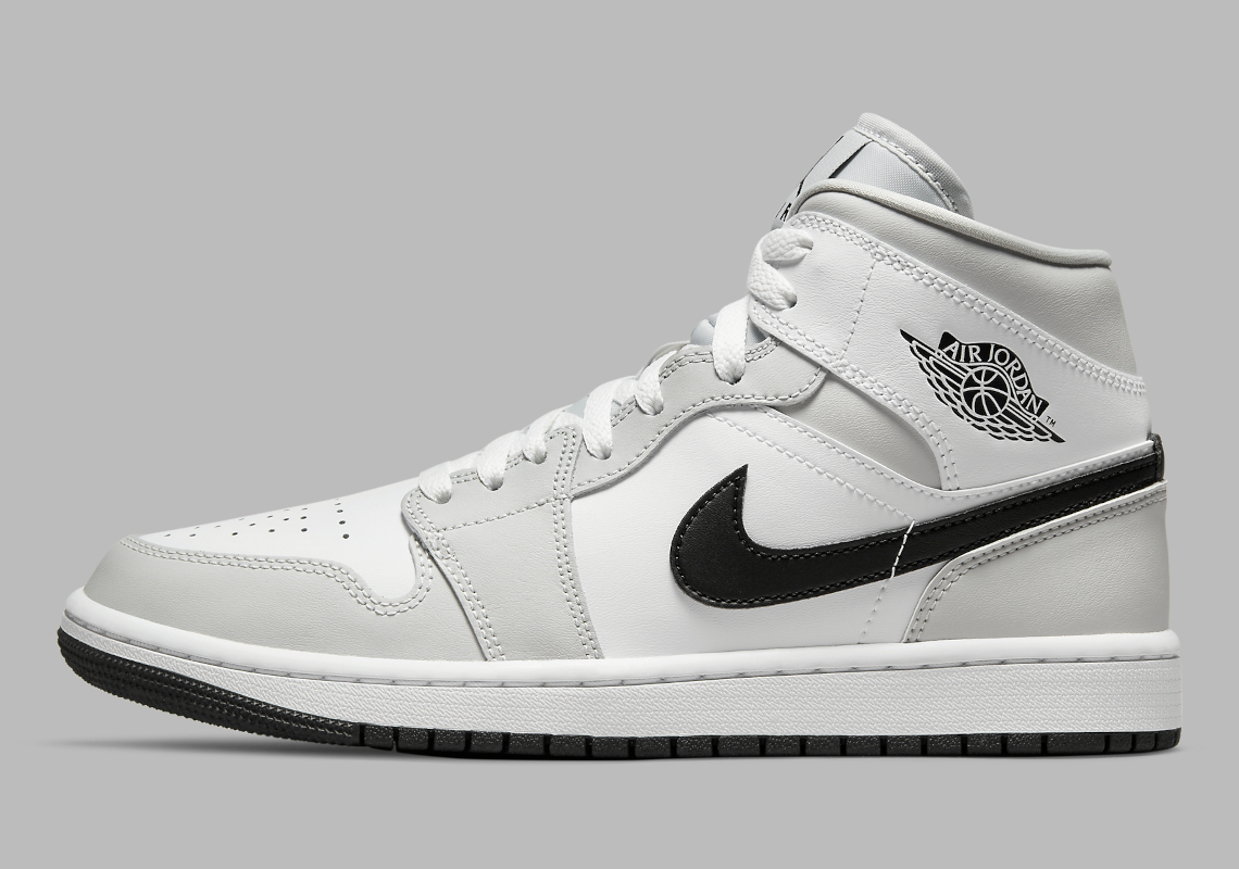 Air Jordan 1 Mid Bq6472 015 4