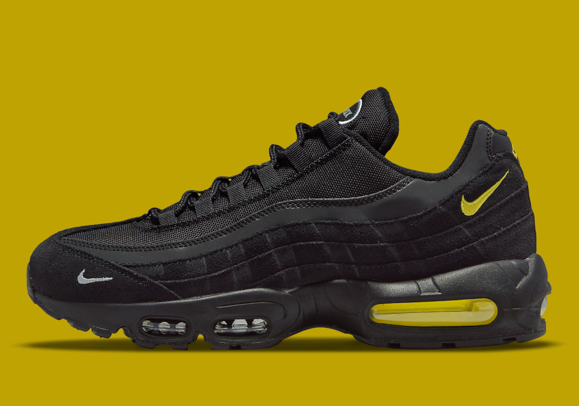 Mustard Yellow Accents Appear On This Stealthy Nike Air Max 95