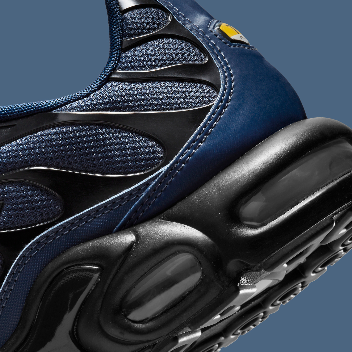 Nike Air Max Plus Dc6094 400 1
