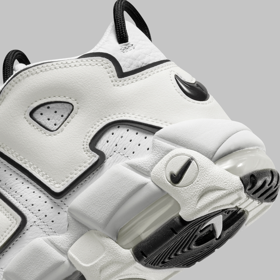 Nike Air More Uptempo Do6718 100 1